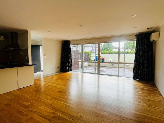 6 The Track Takanini_2