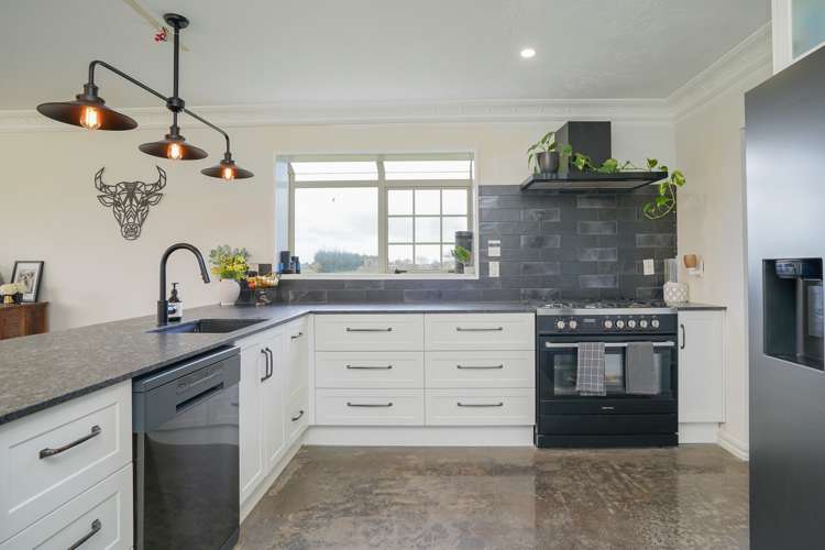 128 Redmayne Road Waihopai_2