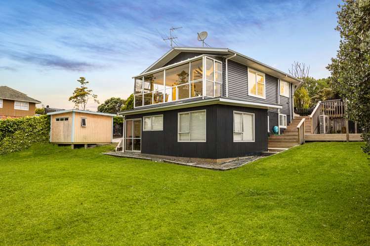 36 Gill Avenue Te Atatu Peninsula_16