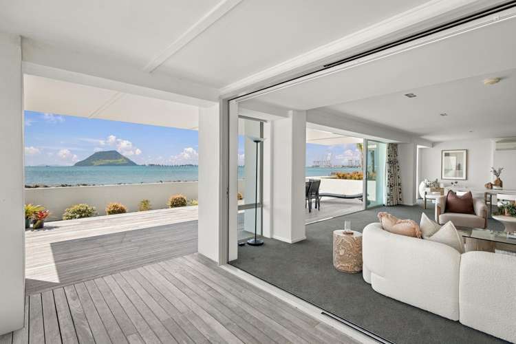1/104 Harbour Drive_2