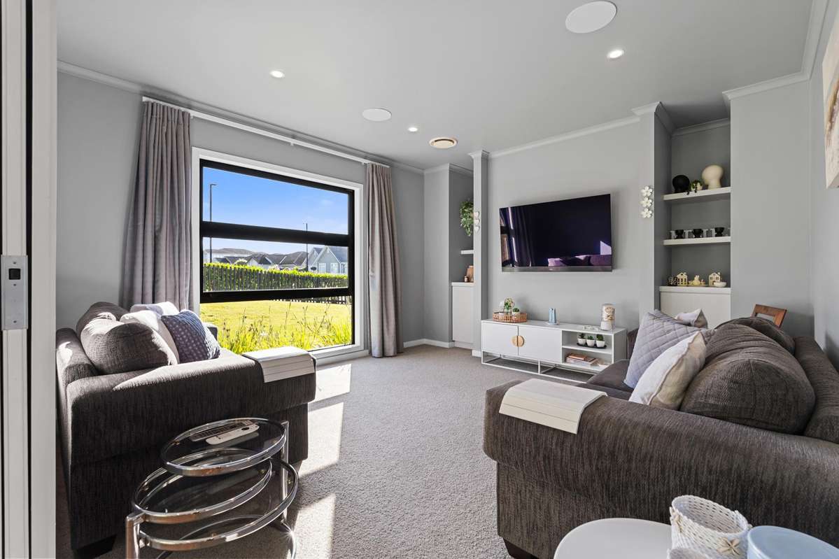 31 Colonial Drive_5