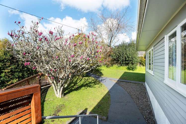 1/227 Wairau Road Totara Vale_30