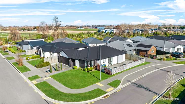 5 Romney Drive Belfast_16