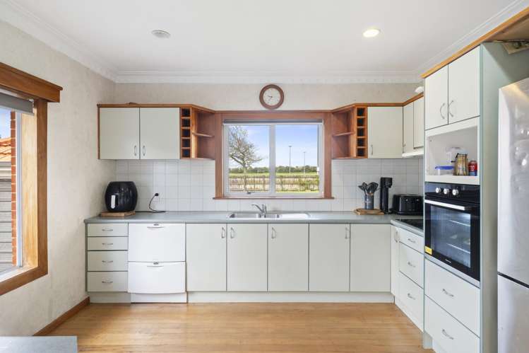 60 King Street_4