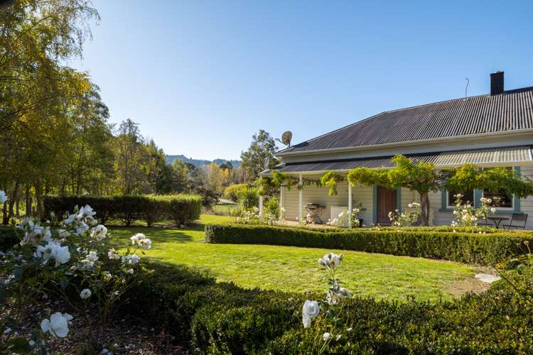 183 Onamalutu Road Wairau Valley_25