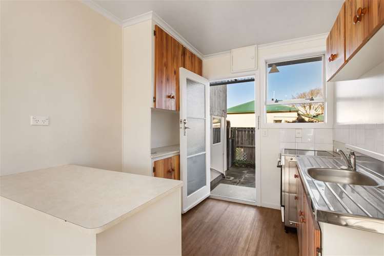 2/27 Percy Street Phillipstown_6