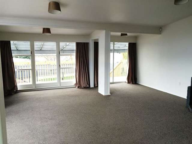 13 Lincoln Road Manurewa_2