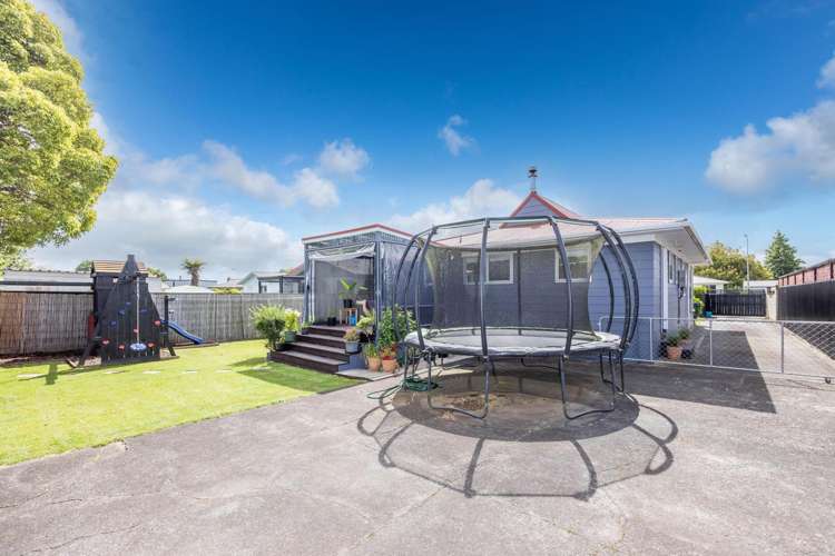 56 Karen Crescent Dinsdale_28