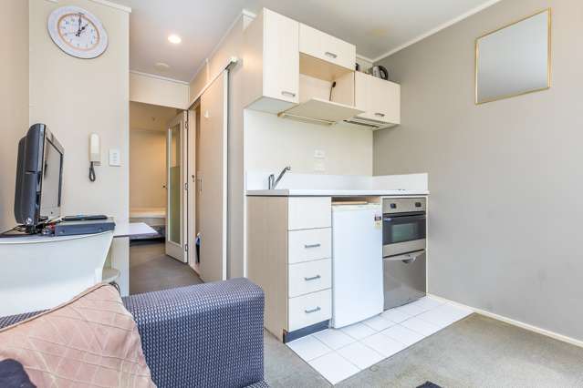 210/72 Nelson Street Auckland Central_1