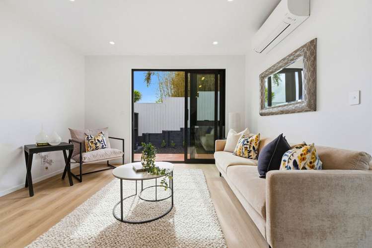 Lot 5/137 Moore Street Hillcrest_41