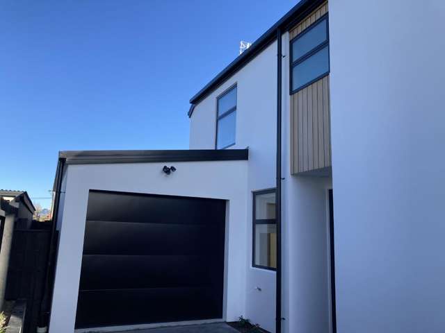 Townhouse in Merivale