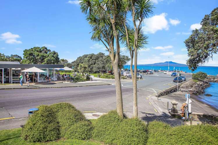 11/2 Campbell Road Takapuna_13