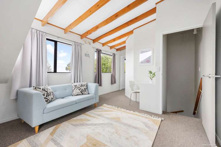 1/18 Doyly Drive Stanmore Bay_13