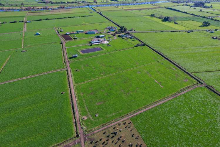 73 & 74 Vedders Road Komata_5