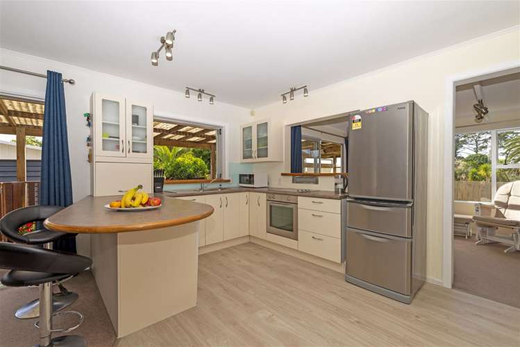 18 Cornwall Street Te Atatu South_8