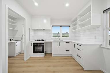 2/62 Great South Road_2