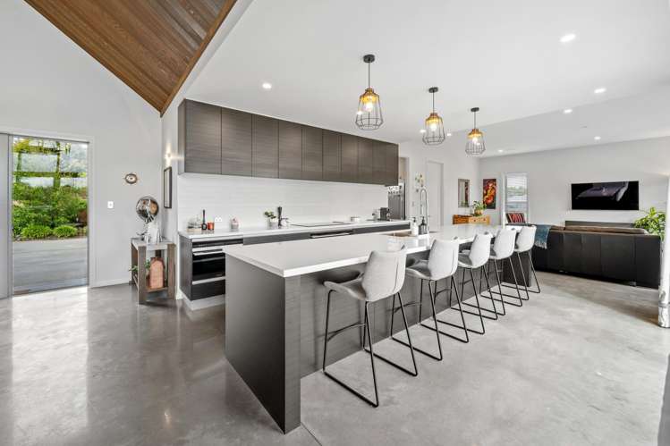 169 Dunns Road Otatara_5