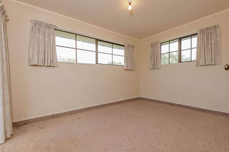 83 Oroua Road Kairanga_11