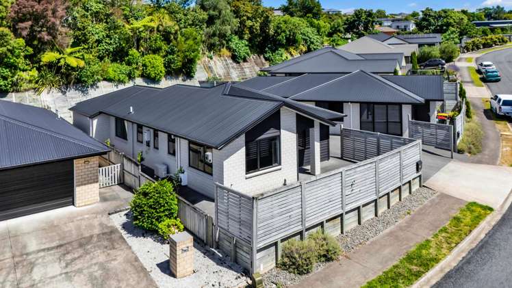 8A Frederick Place Whalers Gate_23