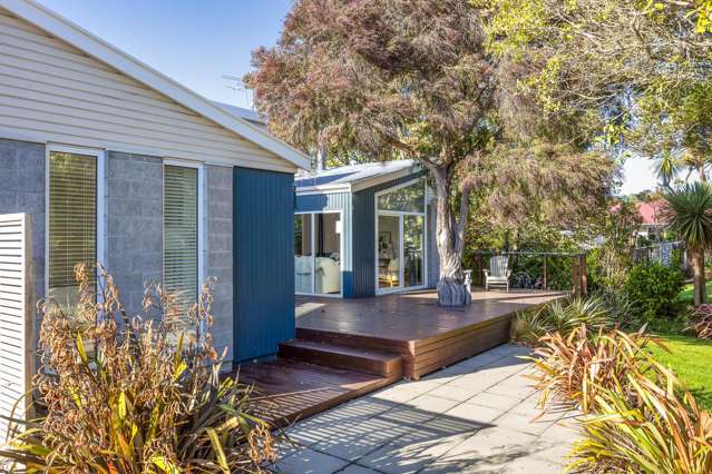 Private Riverside Retreat