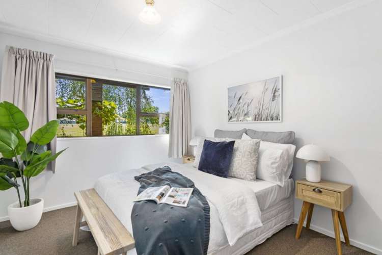 2/62a Tipahi Street Nelson South_11