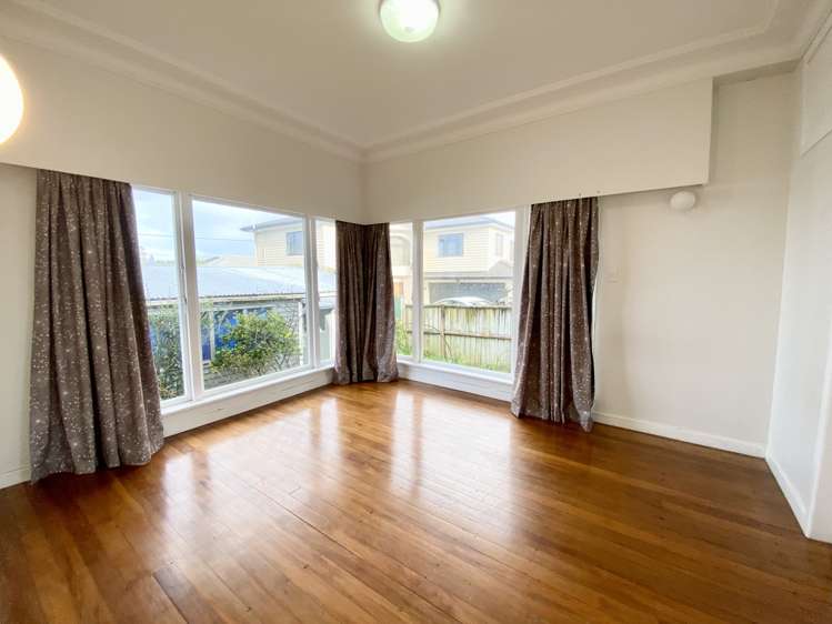 35 Archibald Road Kelston_4