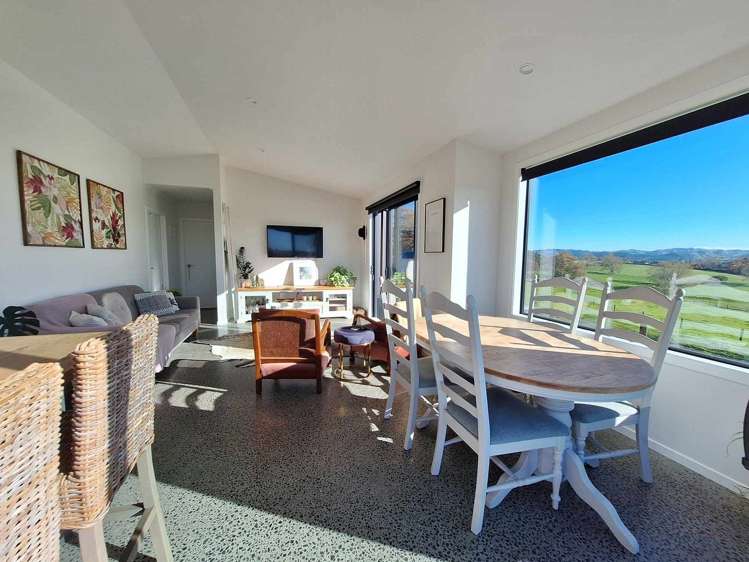 81 Jury Road Ngahinapouri_10