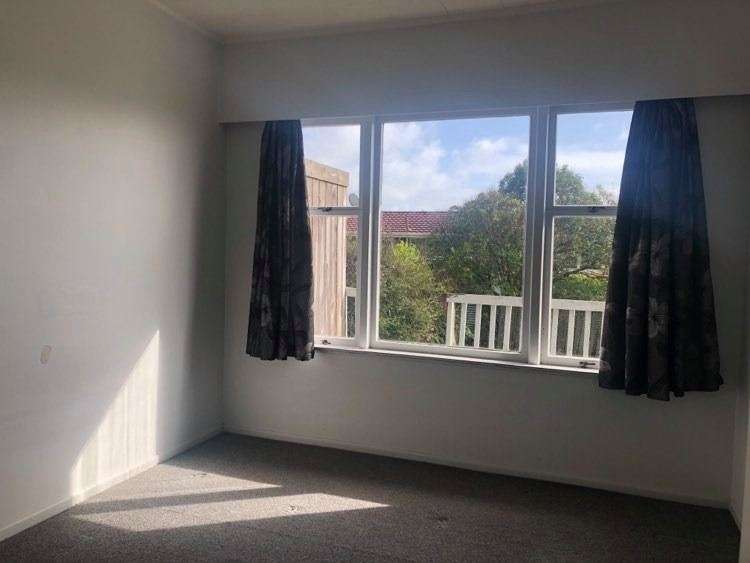 2/8 Coronation Road Glenfield_11