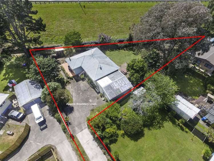 25 Totaravale Drive Totara Vale_20