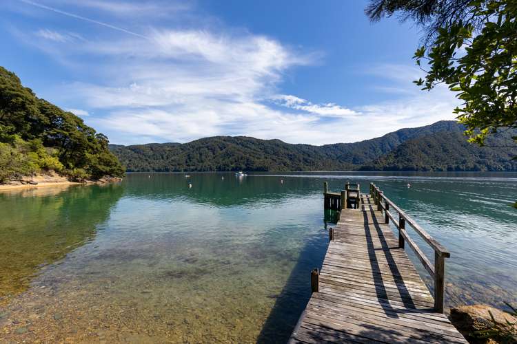 2047 Queen Charlotte Drive Anakiwa and Surrounds_19