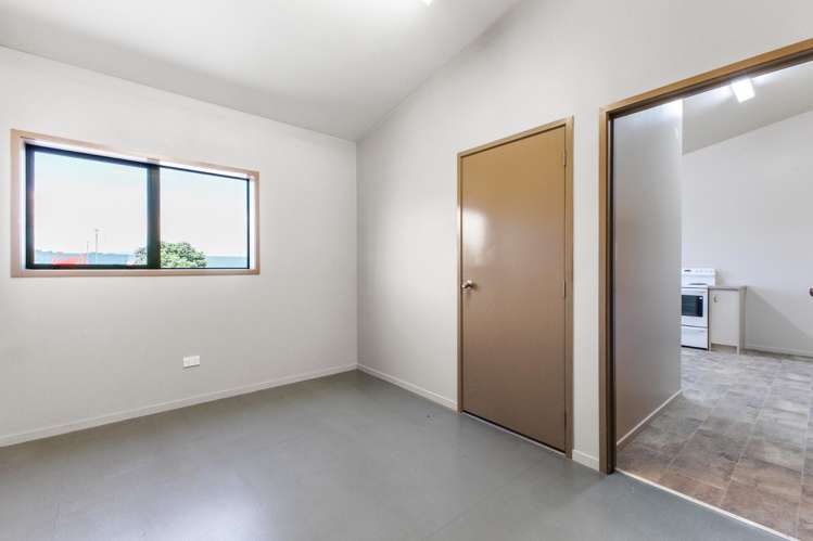 7 Gateway West Coastlands_13