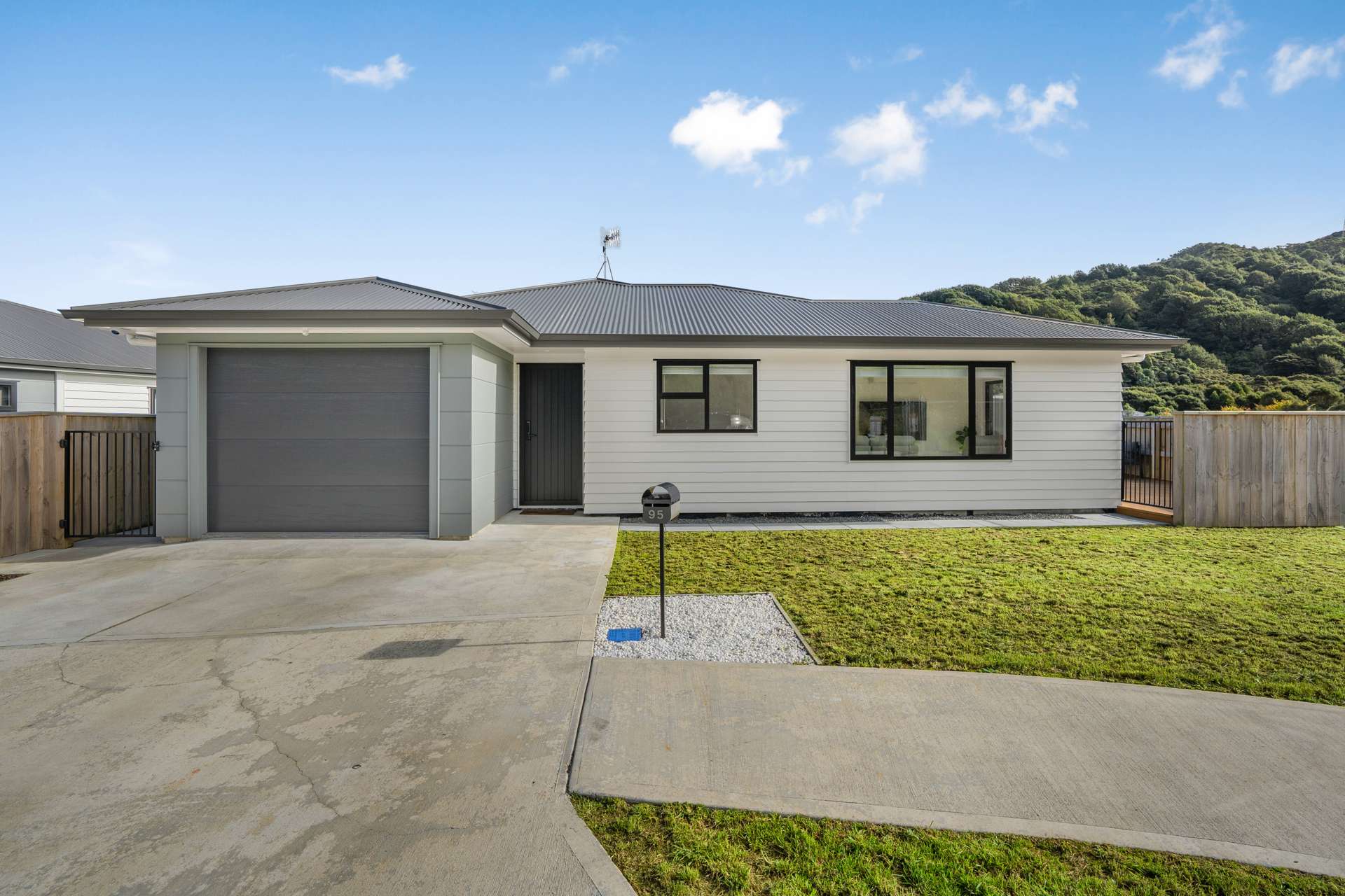 95 Meremere Street Wainuiomata_0