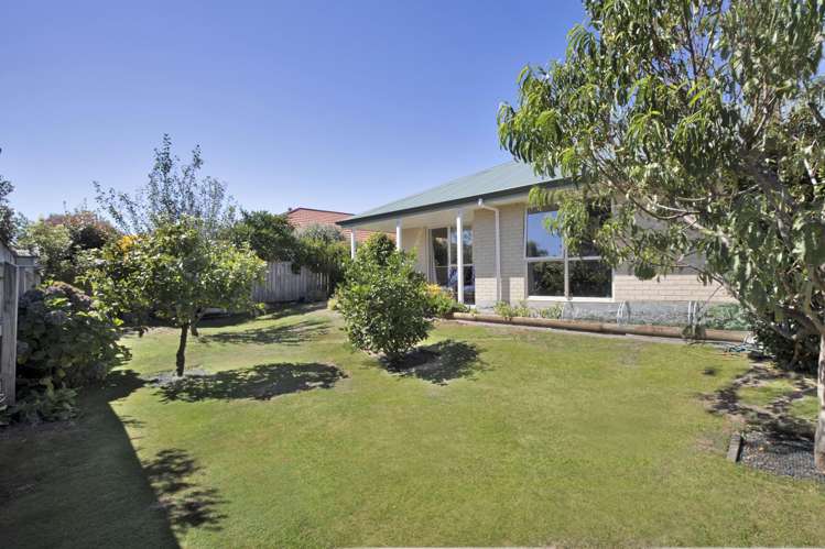 89 Cedar Drive Paraparaumu Beach_17