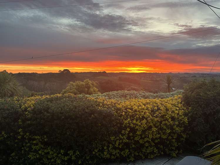 11 Burne Road Waitoki_11