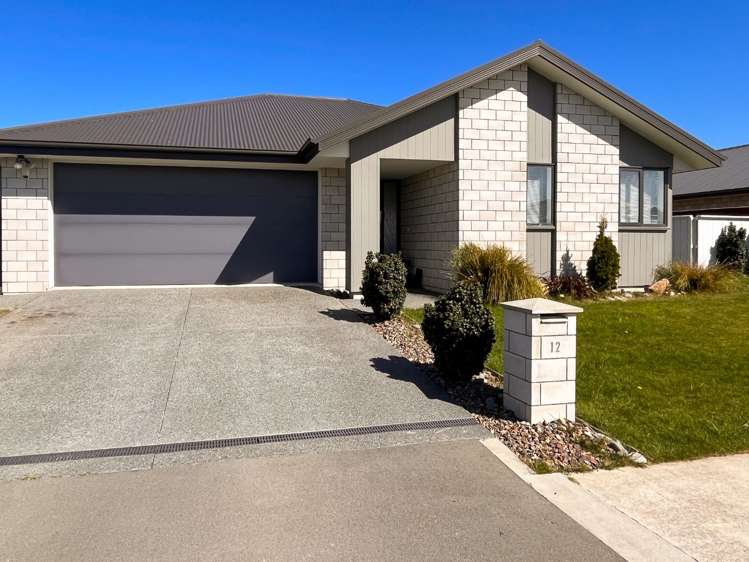 12 Longcot Drive_0
