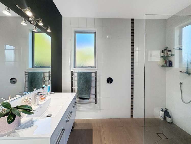 34 Spurdle Street 1227_23