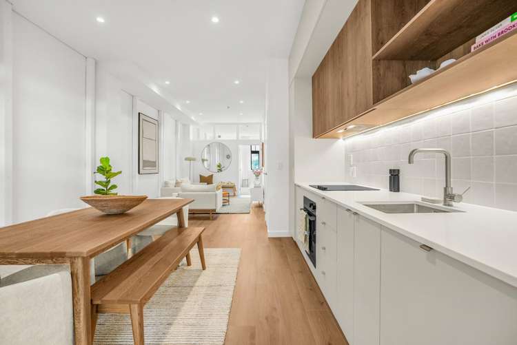 11 Courtenay Place Te Aro_21