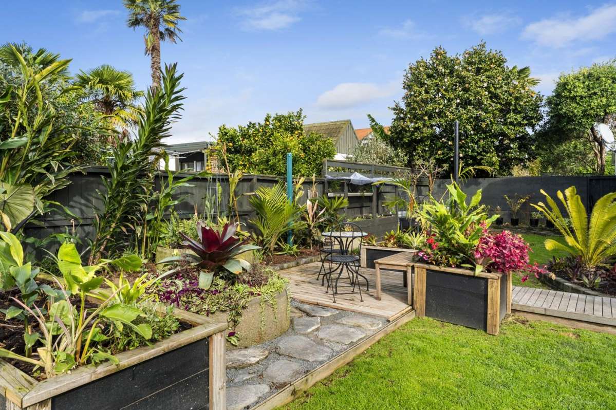 366A Devonport Road_4