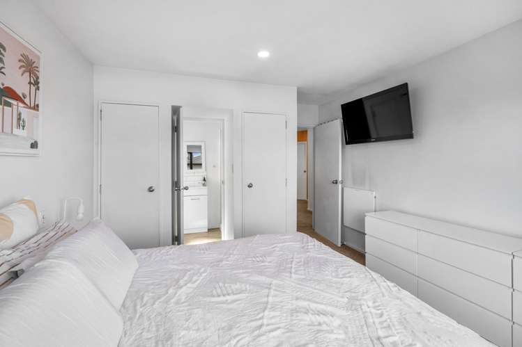 1/126 Halswell Junction Road Halswell_17