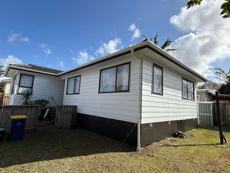 9 Edwin Freeman Place Ranui_2