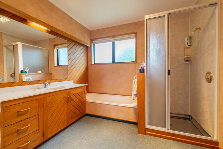 13 Bowen Street Te Anau_15