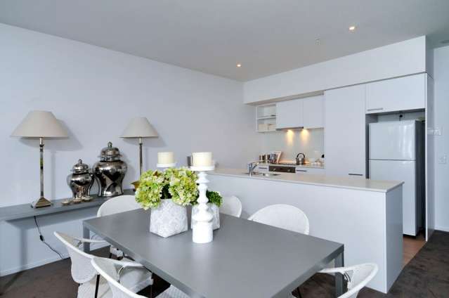 5B/132 Vincent Street City Centre_2