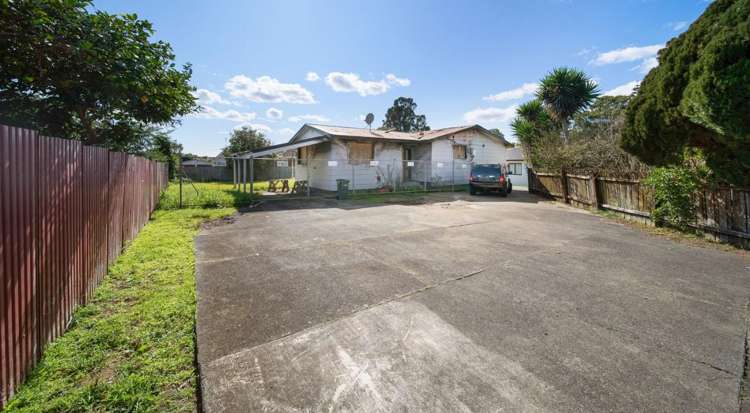 90 Chelburn Crescent Mangere East_5