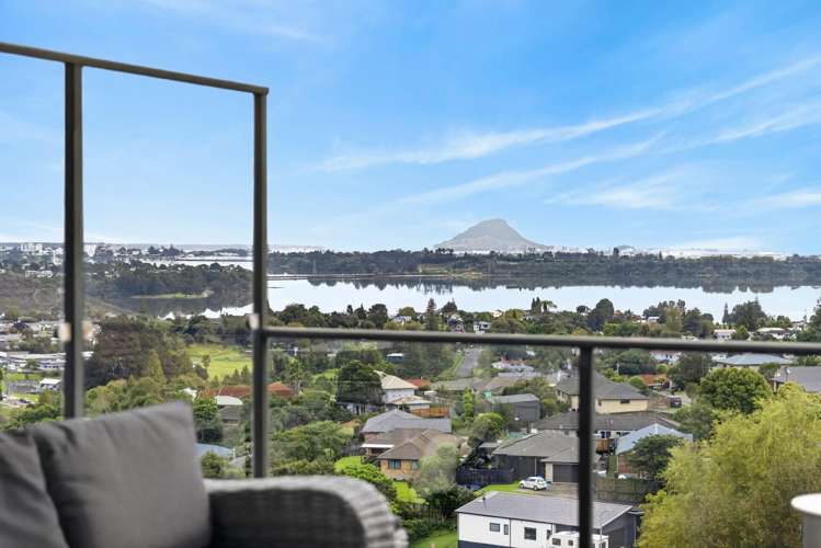 25 Aurora Avenue Welcome Bay_9