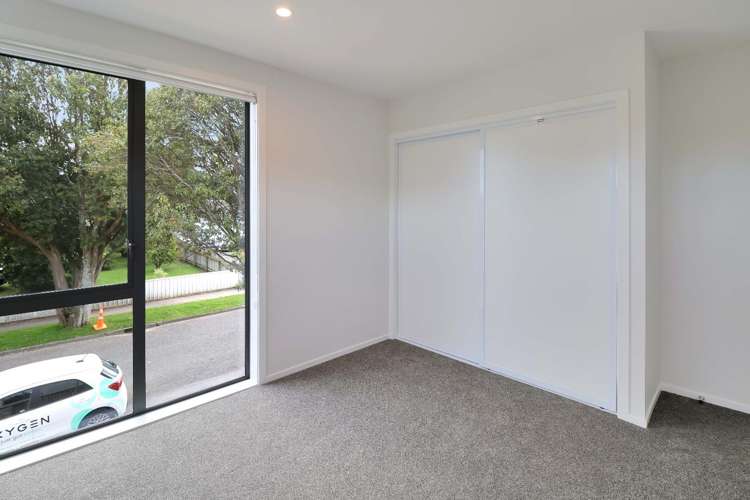 1/16 Sladden Street Naenae_7