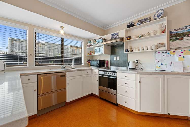 1/394 Oceanbeach Road Mount Maunganui_12