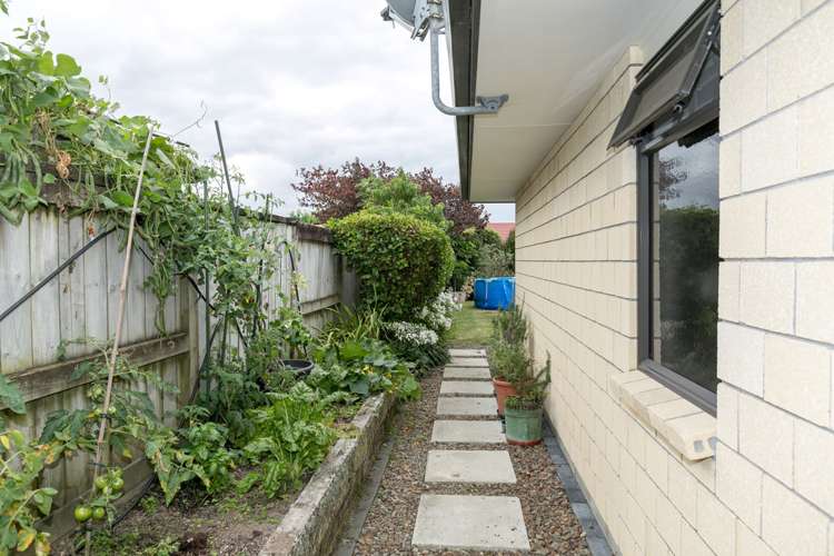 2 Taunton Court Huntington_17