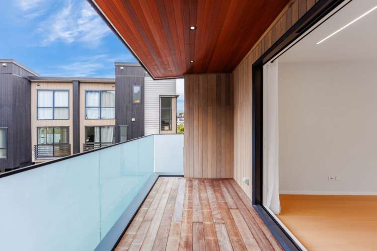 54B Tautari Street_5