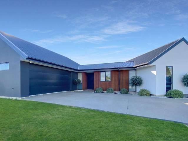 Contemporary Prestons Park Lifestyle