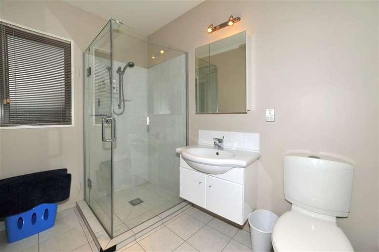 4/372 Yaldhurst Road Russley_9